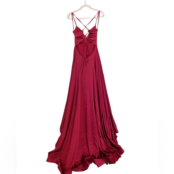 La Femme Wine Red Satin Strappy Back Side Slit Satin Gown Formal Prom Dress - Picture 3 of 9